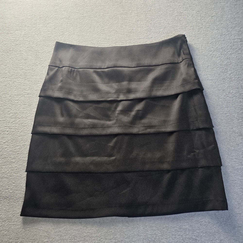 Dressbarn Collection Tiered Mini Skirt Womens 10 Black Layered Stretch Lined Fit